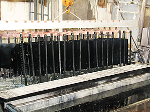 アルマイト工場